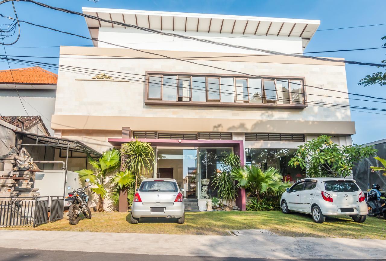 Zen Premium Eka Laweya Seminyak (Bali)